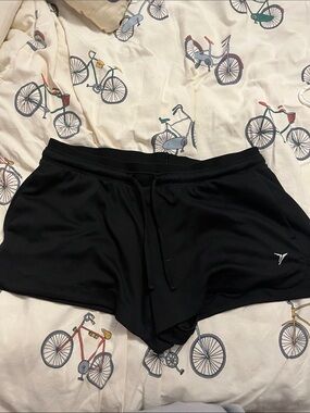 7/$20 Old Navy Black Women's Athletic Drawstring Shorts with Side Pockets 7/$20